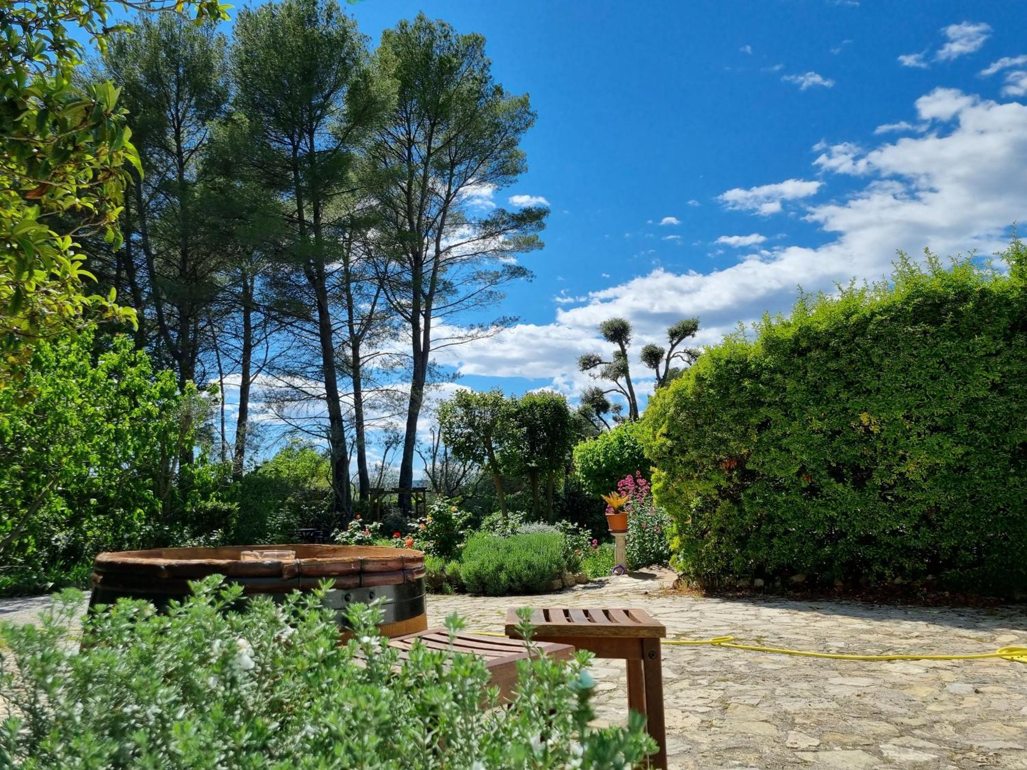La Maison Du Soleil Provence Draguignan Bagian luar foto